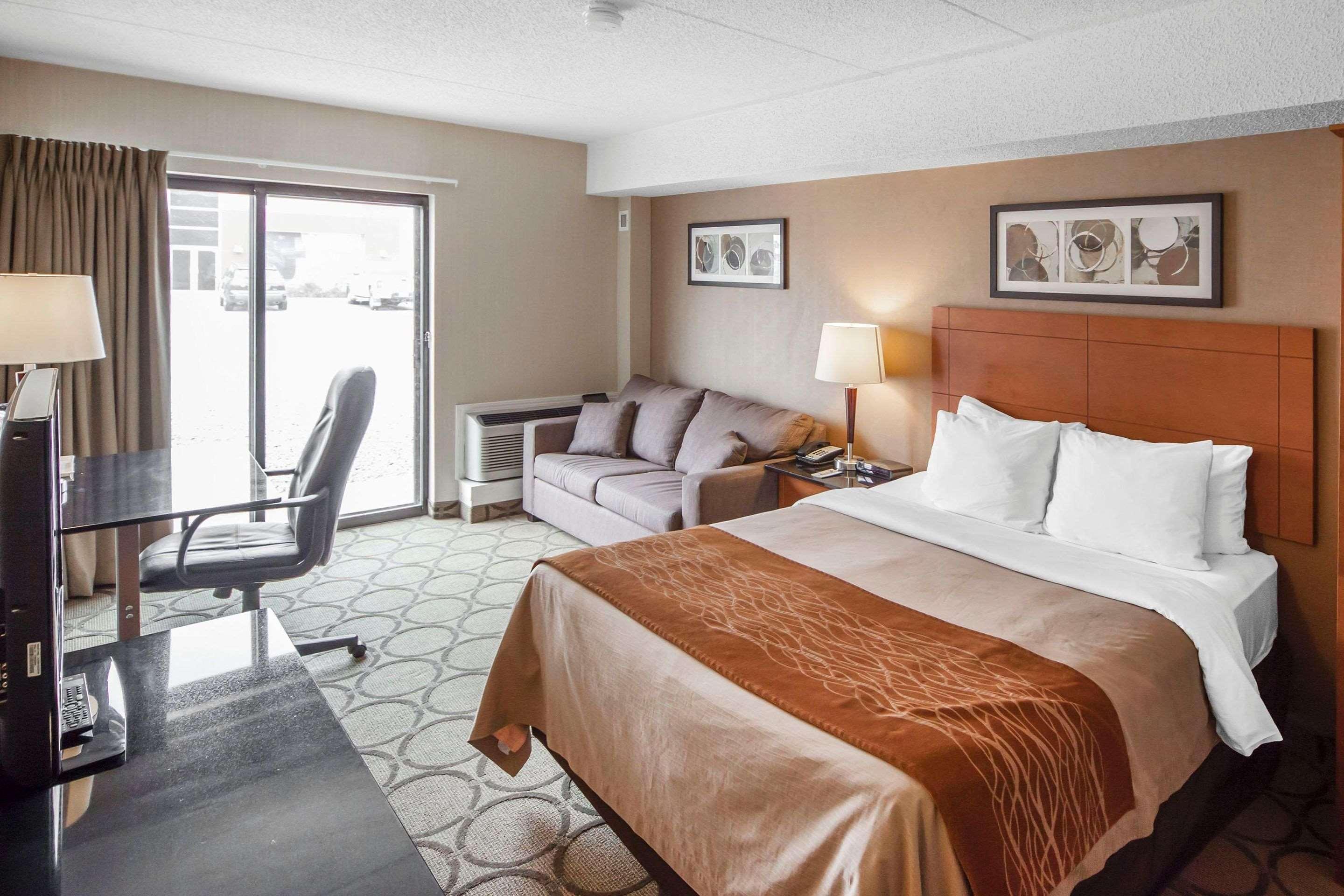 Comfort Inn West Edmonton Exterior foto