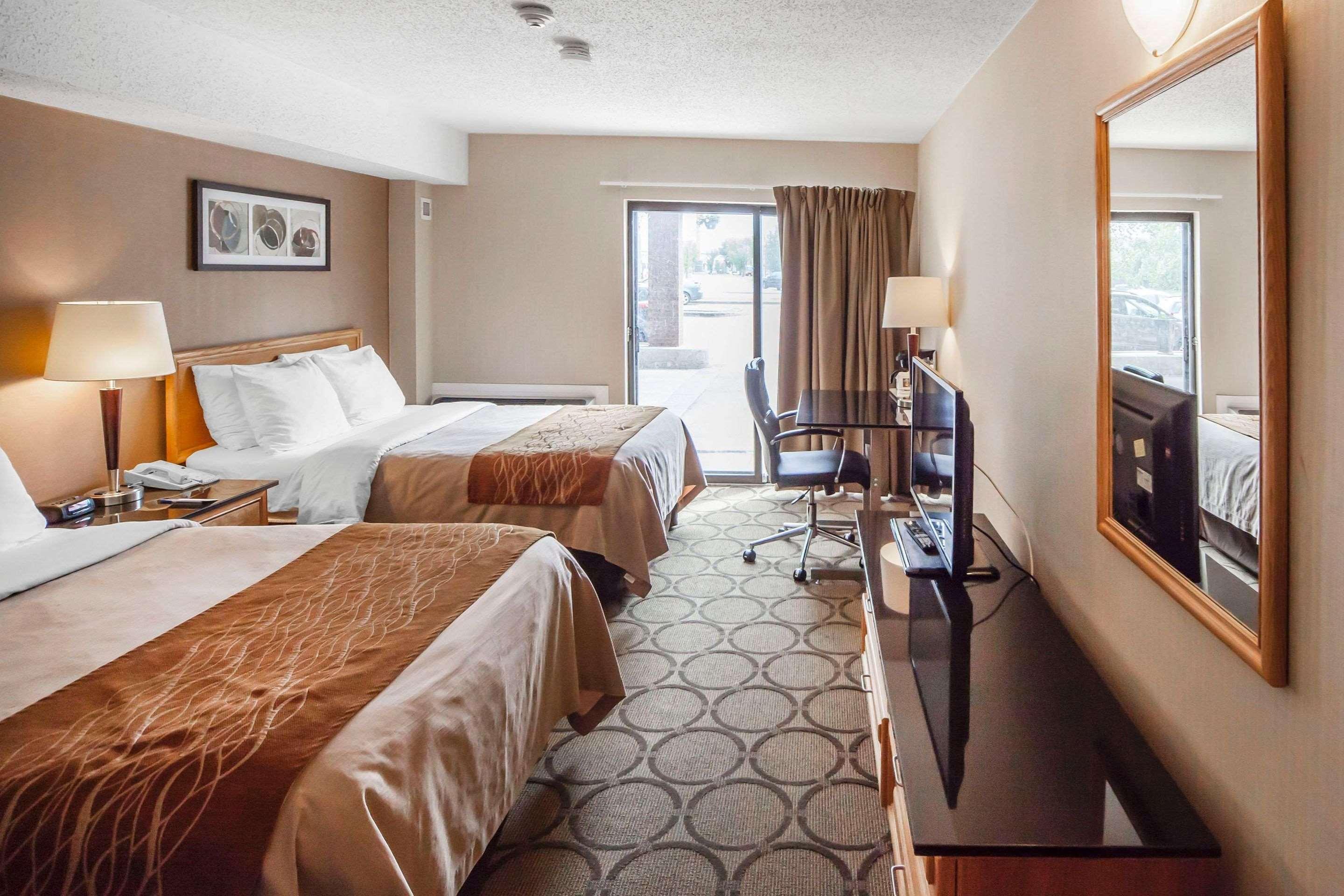 Comfort Inn West Edmonton Exterior foto